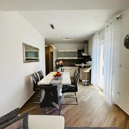 Brajdine 2 - As1 Veliki Apartment Medulin