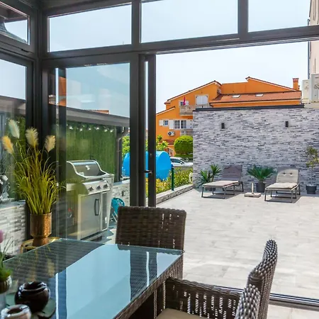 Brajdine 2 - As1 Veliki Apartament Medulin